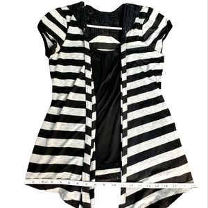 Striped Short Sleeve shirt with lace
